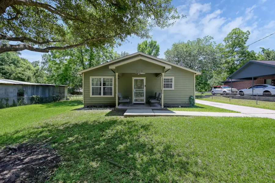 805 Webb Street, Conroe, TX 77301 - #2