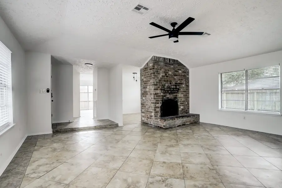 23318 Bright Star Drive, Spring, TX 77373 - Image #2