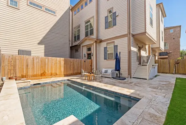 1621 W 23rd Street #B, Houston, TX 77008