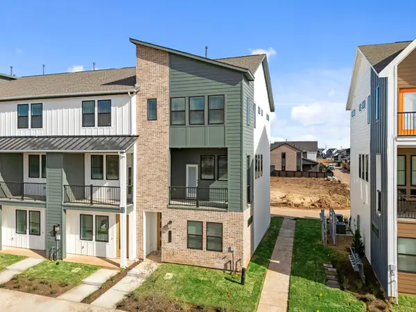 1342 Mercantile Street, Richmond, TX 77406