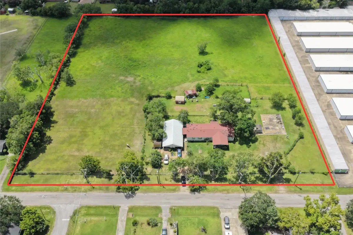 1500 S Durant Street, Alvin, TX 77511 - #1
