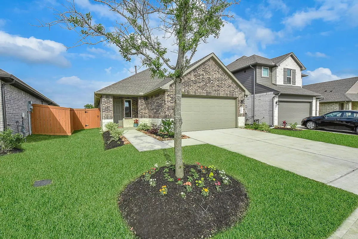 20018 Sienna Green Drive, Hockley, TX 77447 - Image #1