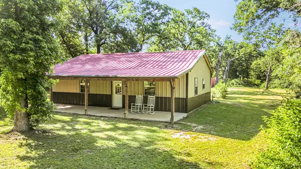 143 Private Road 440, Buffalo, TX 75831