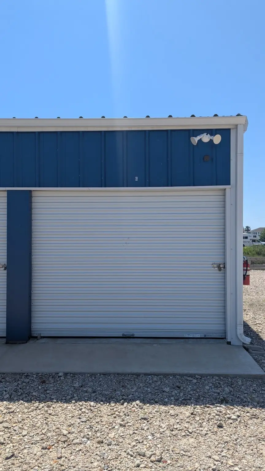 1265 Diamond Road, Crystal Beach, TX 77650 - Image #2