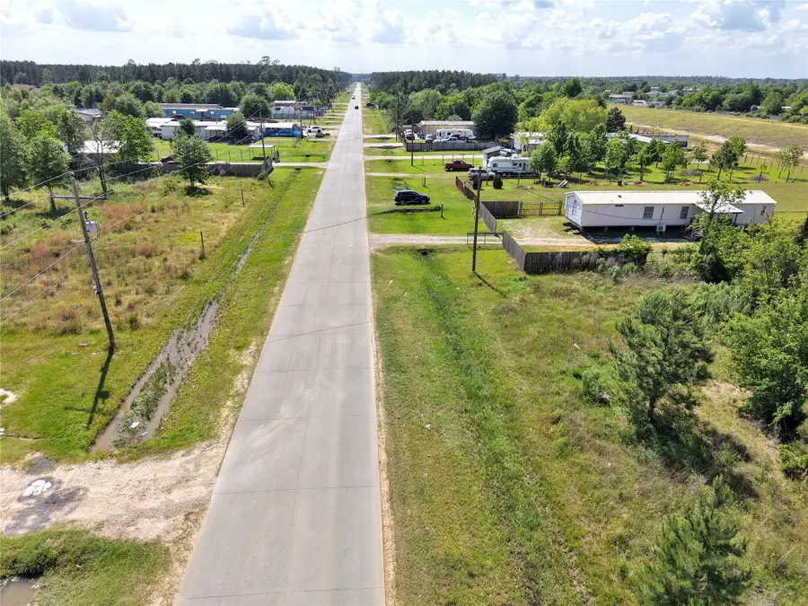 1529 County Road 3540, Cleveland, TX 77327 - Image #3