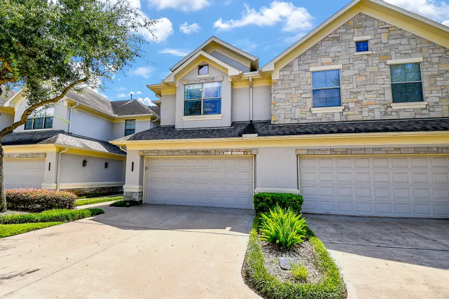 4309 Lake Walk Court, Missouri City, TX 77459 - Image #2