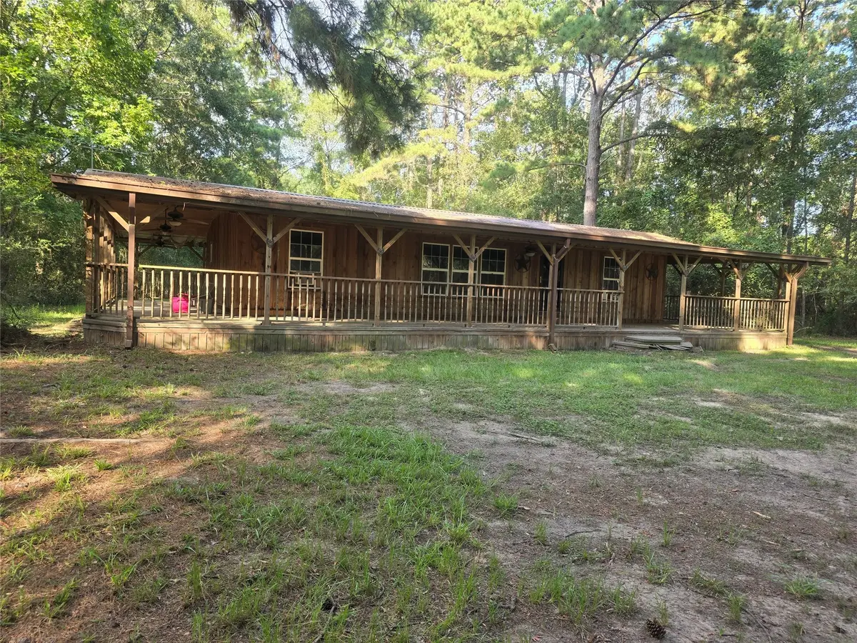 136 County Road 2312, Dayton, TX 77535 - Image #1