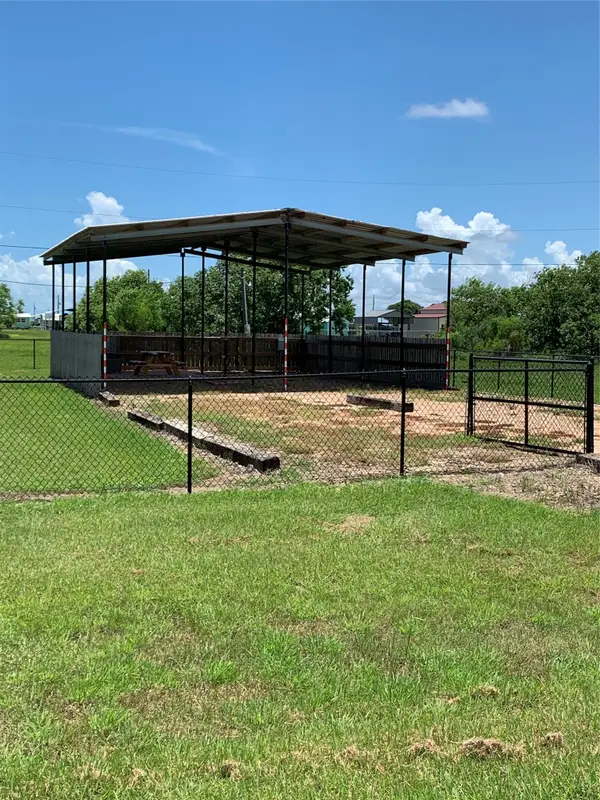 193 Red Snapper Drive, Palacios, TX 77465