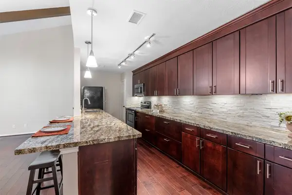 1100 Augusta Drive #88, Houston, TX 77057