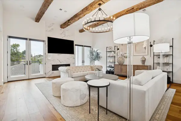 2434 Nantucket Drive #C, Houston, TX 77057