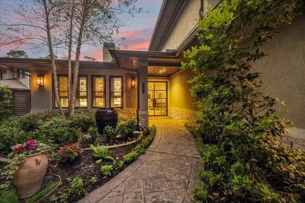 422 Pinewold Drive, Houston, TX 77056