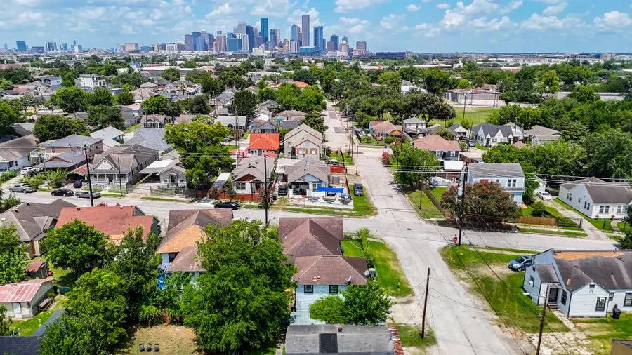 4508 Schroeder Street, Houston, TX 77011 - #2