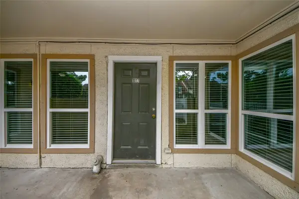 781 Country Place Drive #1017, Houston, TX 77079