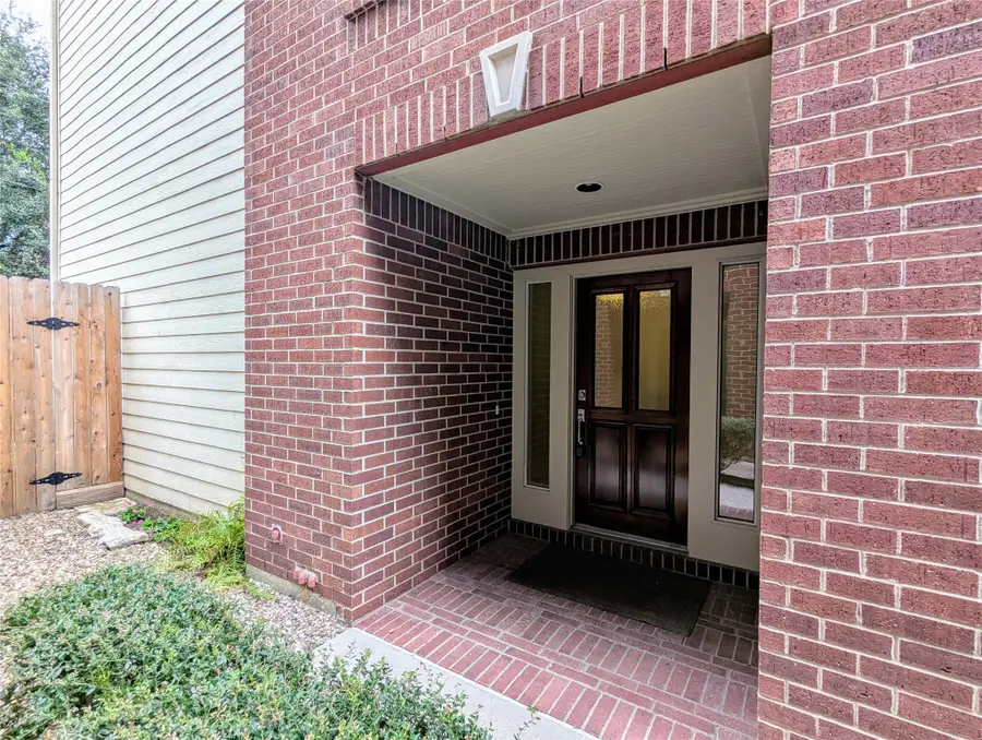 830 E Heights Hollow Ln, Houston, TX 77007 - #3