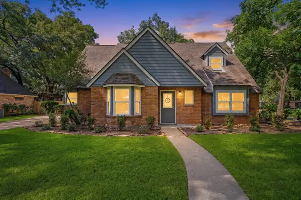 2002 Parkdale Drive, Houston, TX 77339