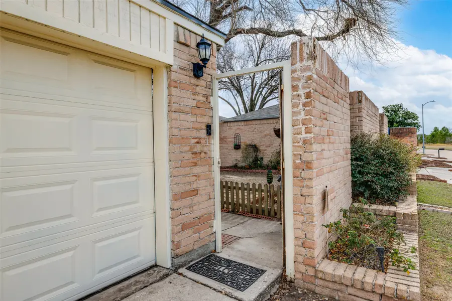 8322 Windy Oaks Drive, Houston, TX 77040 - #3