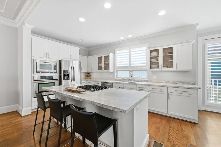 4915 Chenevert Street, Houston, TX 77004 - Image #3