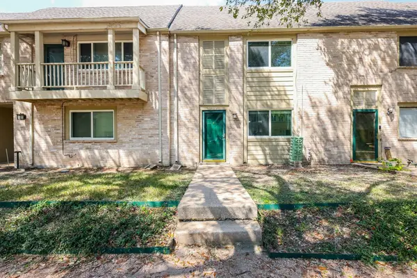 2119 Hazlitt Drive, Houston, TX 77032