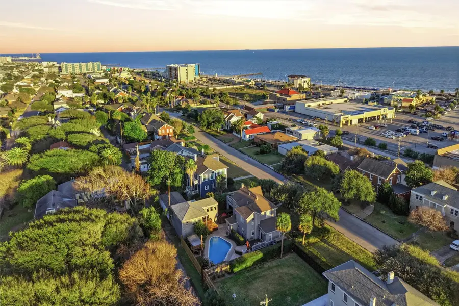 4620 Sherman Boulevard, Galveston, TX 77551 - Image #2