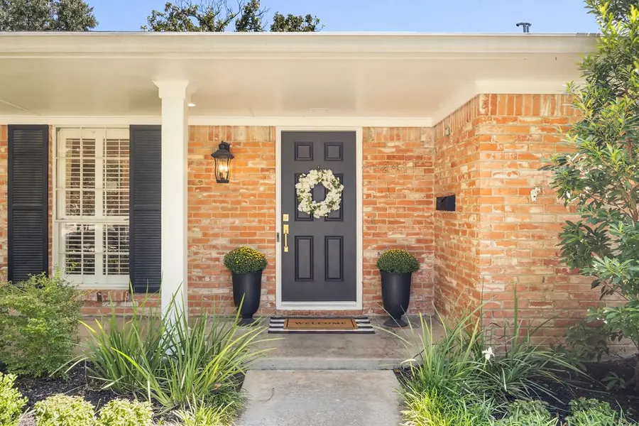 2411 Stoney Brook Drive, Houston, TX 77063 - #2