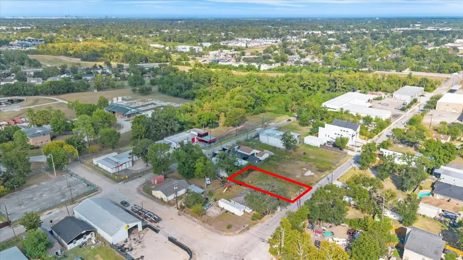 4836 Creekmont Drive, Houston, TX 77091 - Image #3