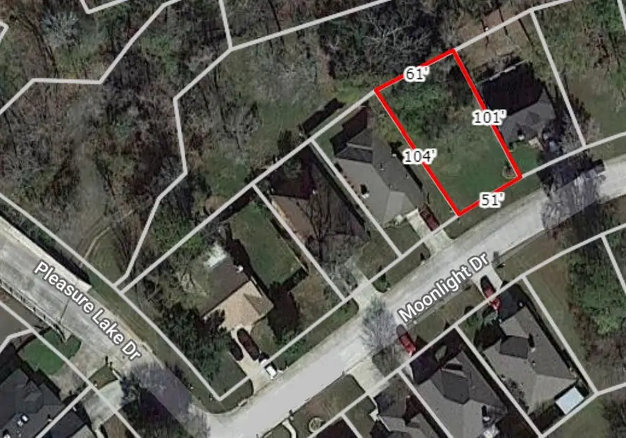 4832 Moonlight Drive, Willis, TX 77318 - Image #2