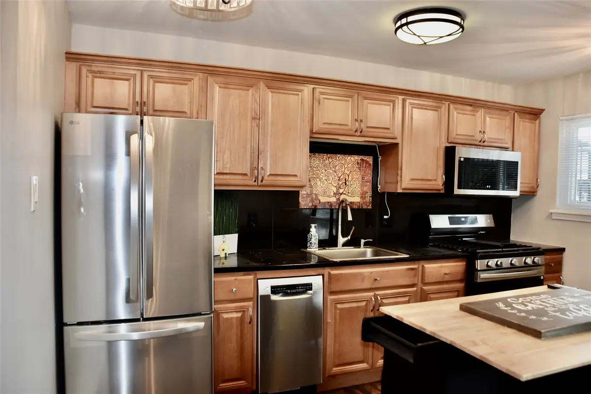 1529 Wirt Road #27, Houston, TX 77055 - Image #1