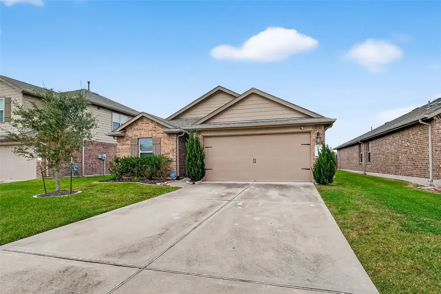 8015 Acorn Flats Lane, Rosharon, TX 77583 - Image #2