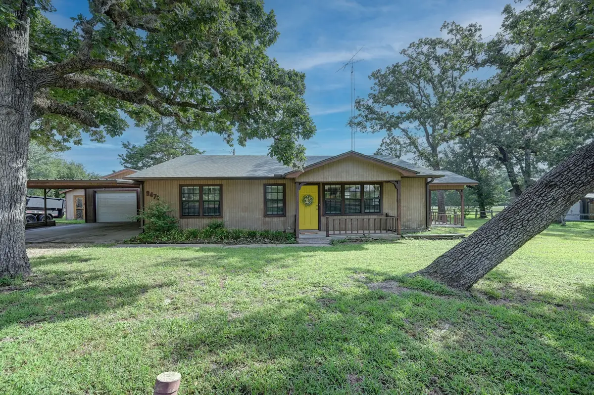 9470 Lake Forest Circle, Brenham, TX 77833 - #1
