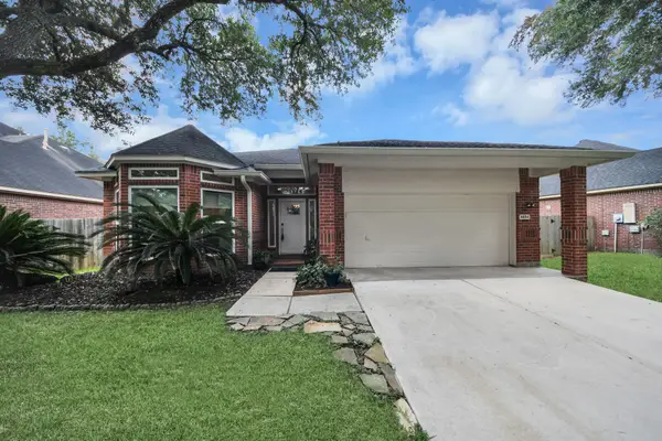 4634 Jaymar Dr, Sugar Land, TX 77479
