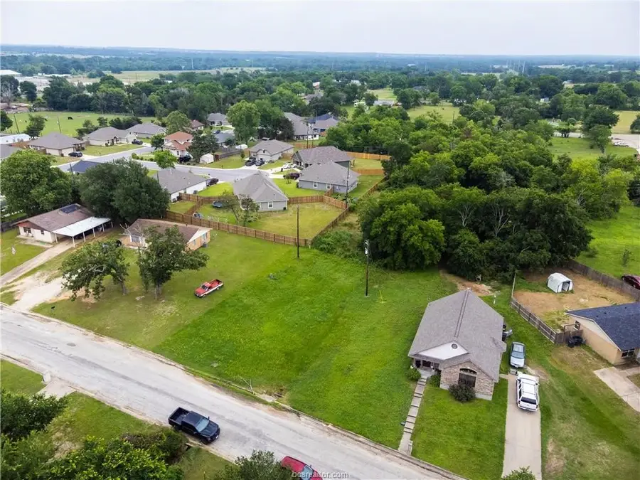 401 W Kleb Street, Caldwell, TX 77836 - Image #3