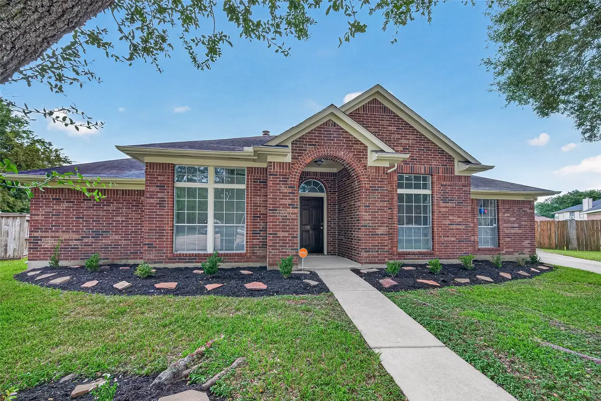 1906 Tall Gum Drive, Fresno, TX 77545 - #1