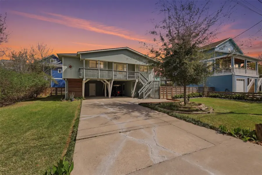 221 Oak Road, Clear Lake Shores, TX 77565 - #3