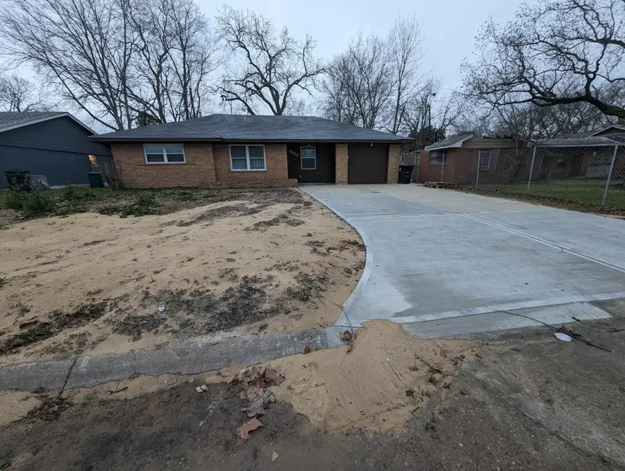 5634 Canterway Drive, Houston, TX 77048 - Image #2