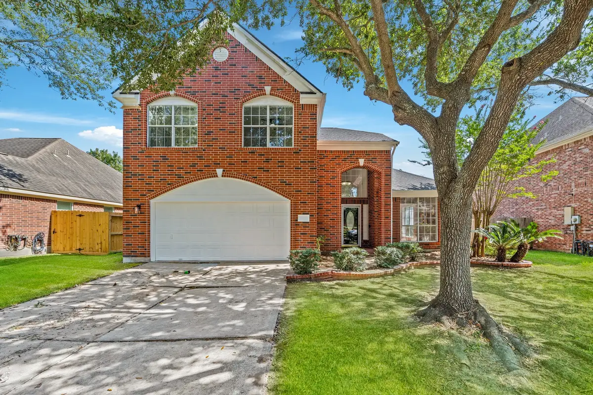 13623 Country Green Court, Houston, TX 77059 - Image #1