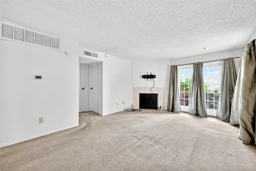 1515 Sandy Springs Road #3001, Houston, TX 77042 - Image #2