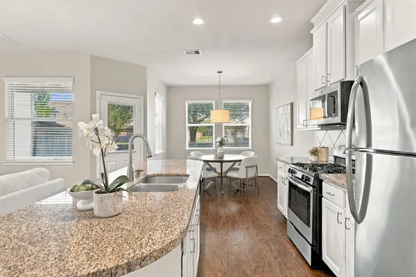 8323 Lamond Lane, Houston, TX 77095