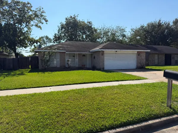 10115 Hollow Canyon Drive, Sugar Land, TX 77498