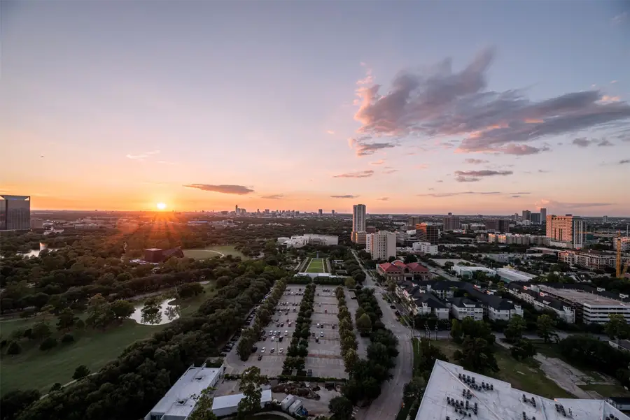 1701 Hermann Drive Drive #27CE, Houston, TX 77004 - #2
