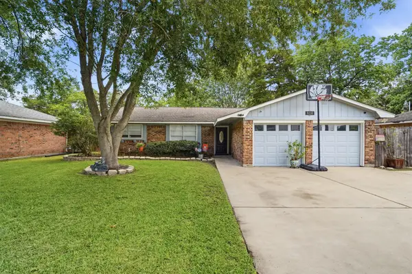 814 Kimmons Drive, Alvin, TX 77511