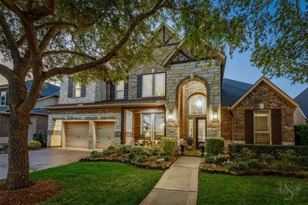 27706 Wimberly Falls Lane, Fulshear, TX 77441