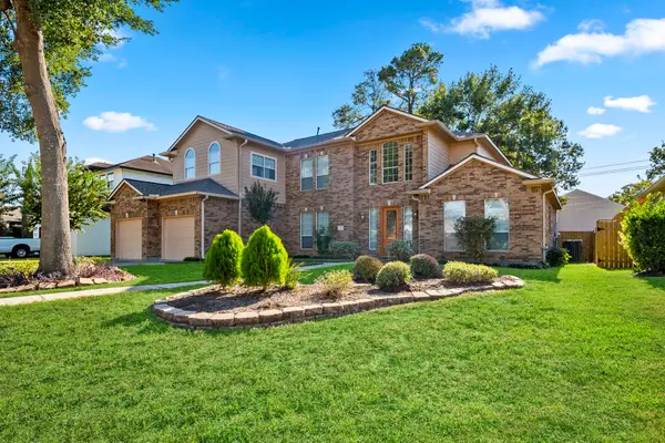 14911 Hyde Park Place, Houston, TX 77069