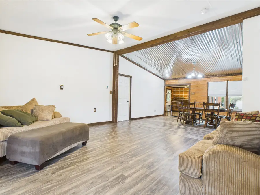 11 Mockingbird Road, New Waverly, TX 77358 - Image #2