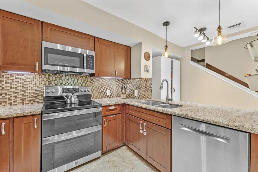 2907 Bissonnet Street, West University Place, TX 77005 - #3