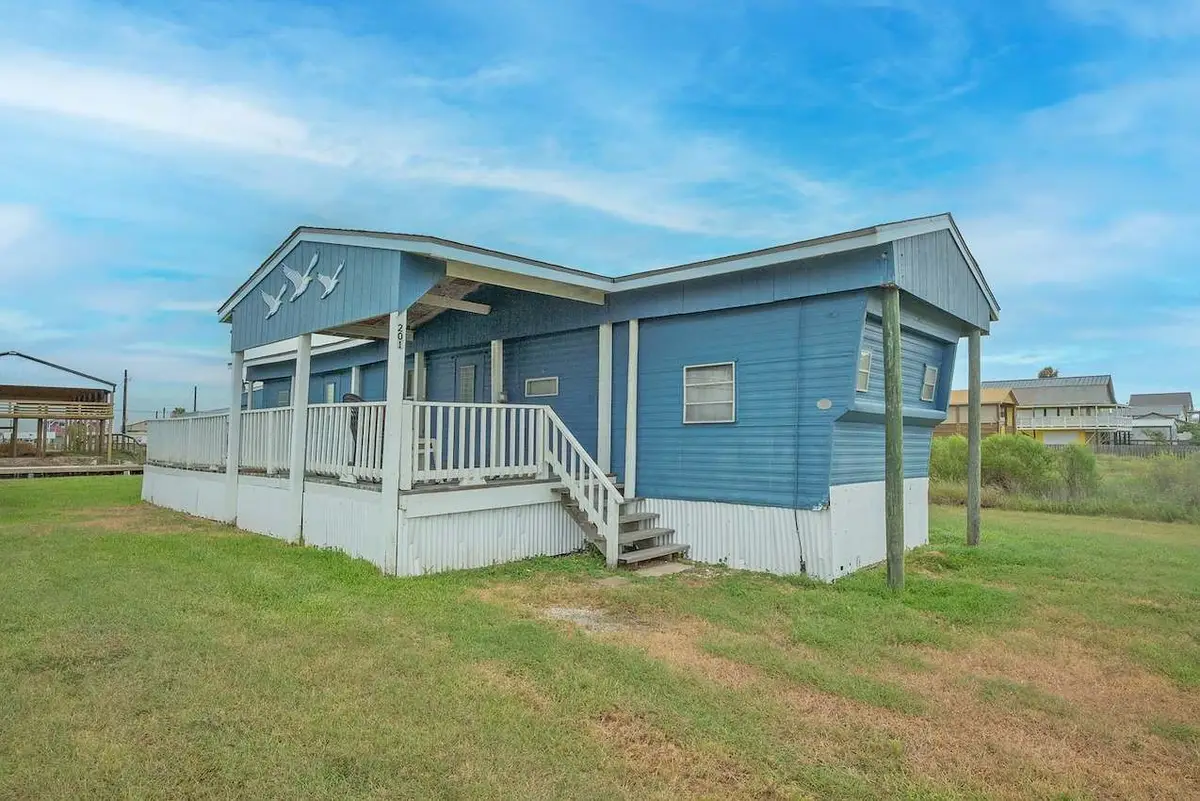 201 Neptune, Sargent, TX 77414 - #1