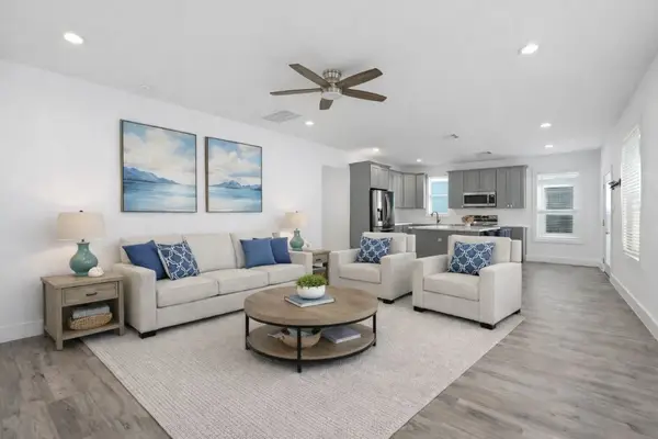 4025 A Vista Boulevard, Galveston, TX 77554