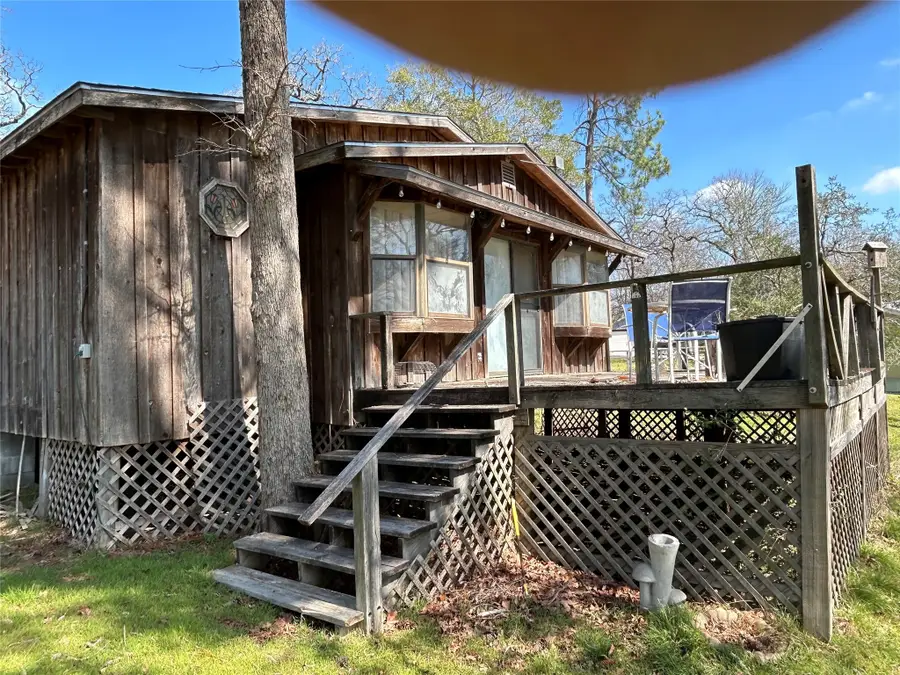 9424 Riley Green Road, Franklin, TX 77856 - Image #3