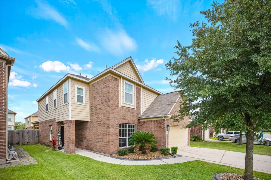 8119 Oat Meadow Trail, Houston, TX 77049 - Image #2