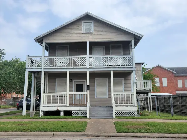 2928 Avenue M 1/2 #down, Galveston, TX 77550