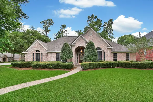 2601 Woods Estates Drive, Conroe, TX 77304